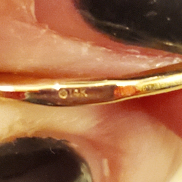 14 K Gold Gorgeous Diamonds Earrings - Picture 6 of 7